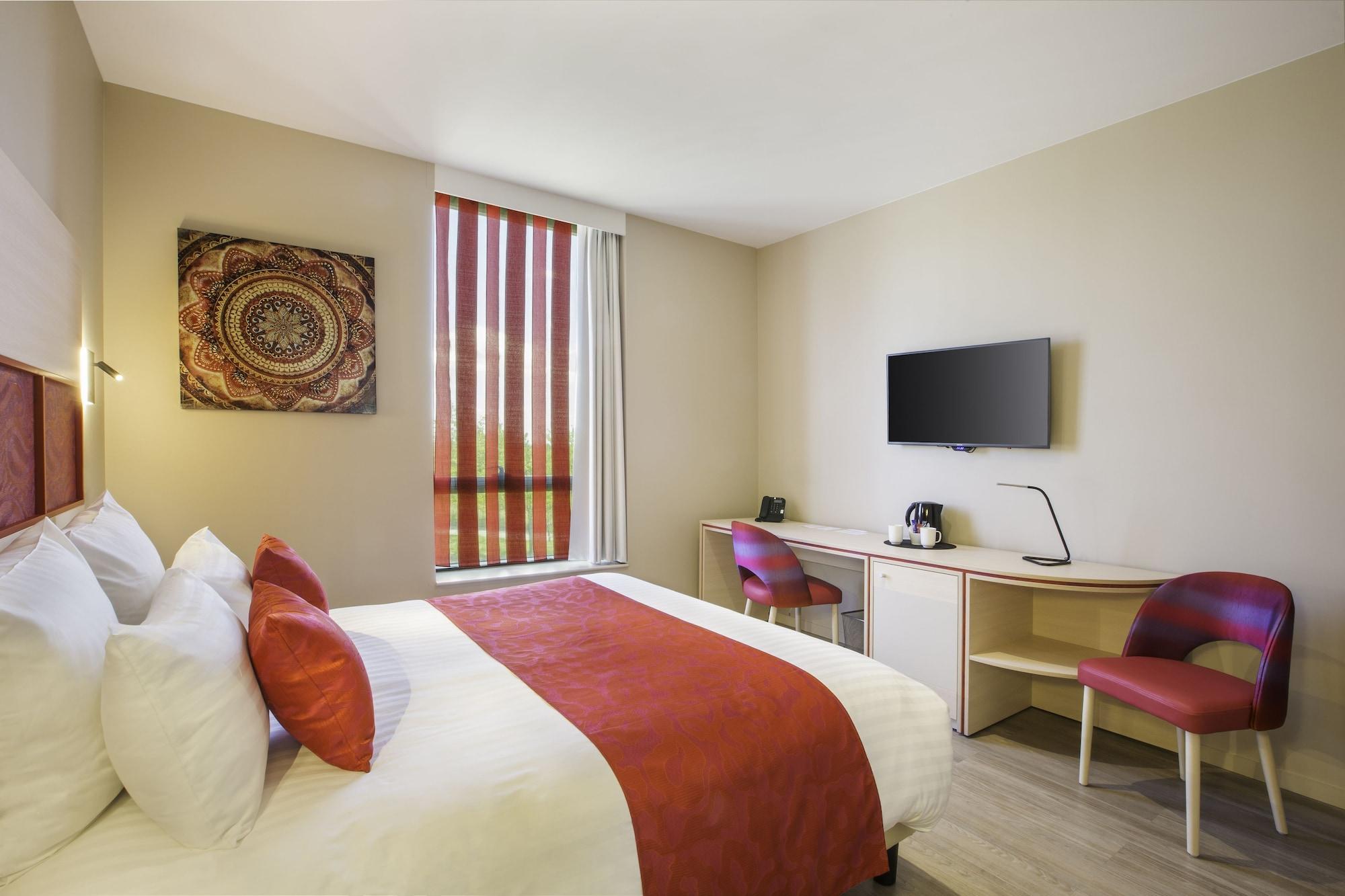 Best Western Plus Hotel Escapade Senlis מראה חיצוני תמונה